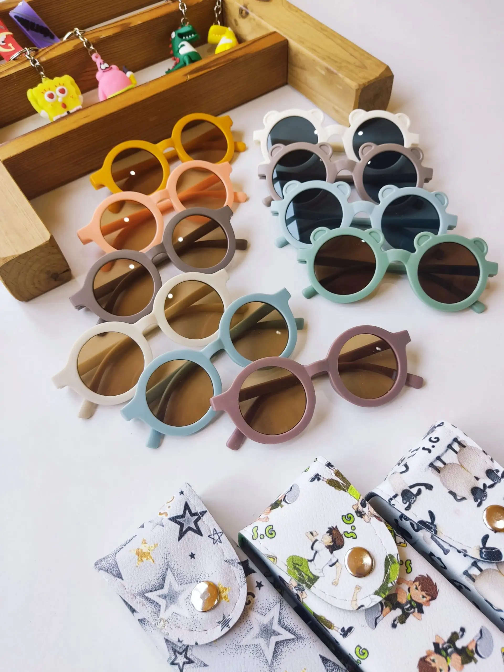 عینک آفتابی بچگانه