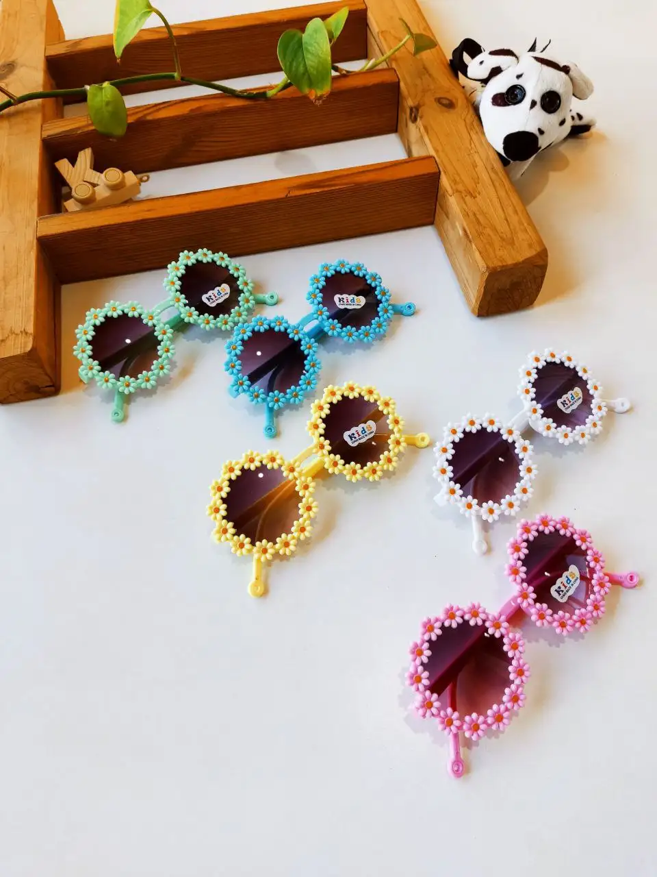 عینک گل دخترانه