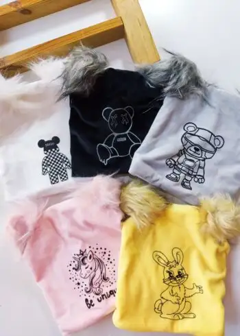 کلاه مخمل پوم دار